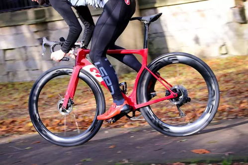 什么車才能同時(shí)獲得 外媒 年度超級自行車和年度單車大獎(jiǎng)